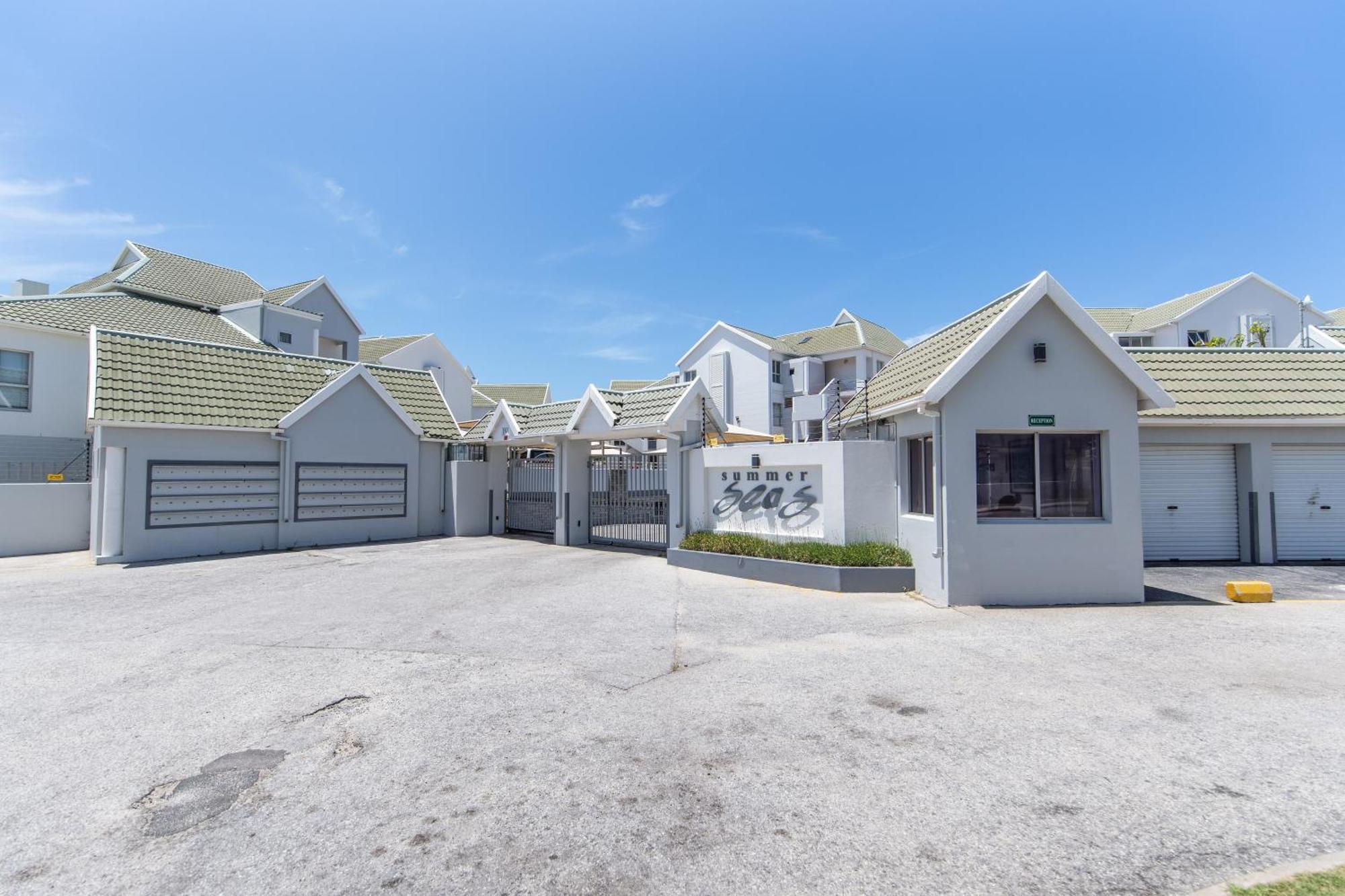 Summerseas Beach Living Port Elizabeth Exterior foto